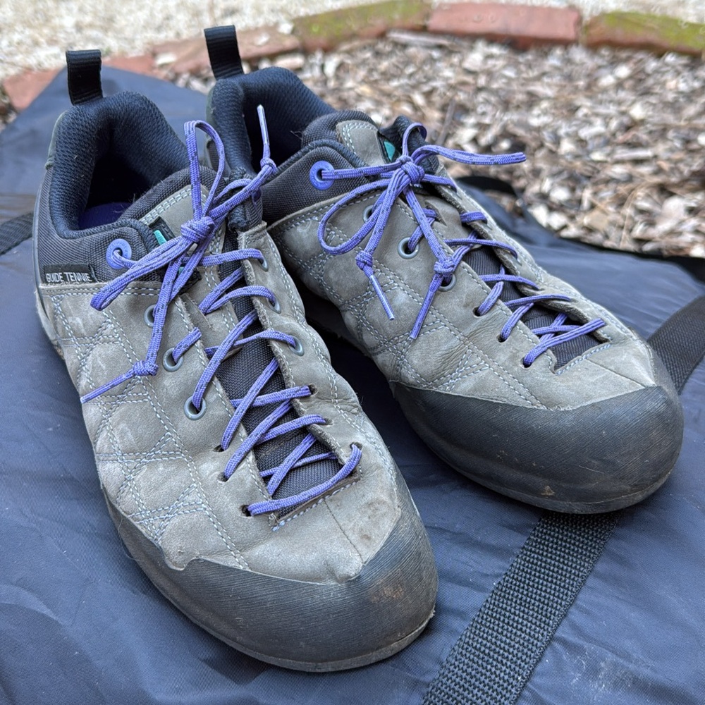 Women’s Five Ten Approach Shoes Grey and Purple